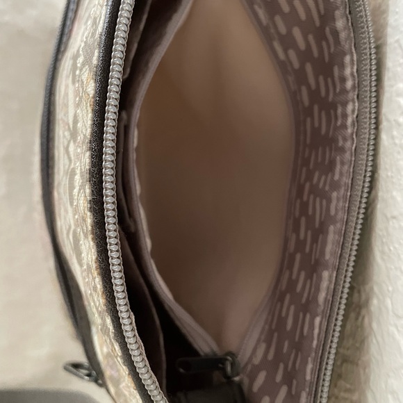 Sakroots Cotten Canvas Clear Coated  Crossbody Bag - Picture 6 of 9